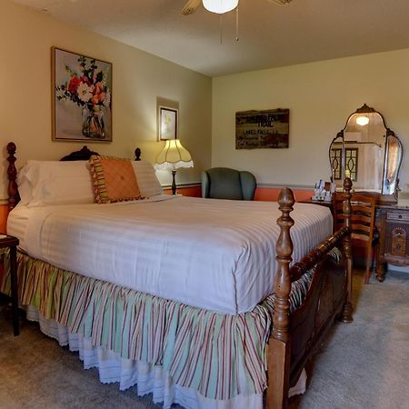 Blue Mountain Mist Country Inn Sevierville Exterior foto