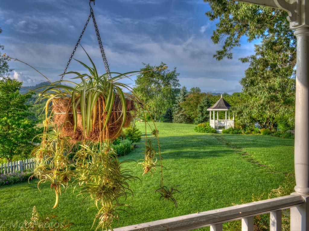 Blue Mountain Mist Country Inn Sevierville Exterior foto
