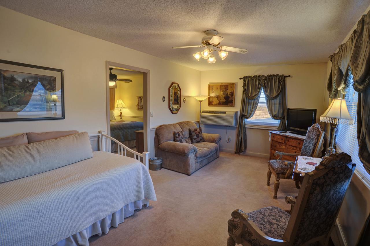 Blue Mountain Mist Country Inn Sevierville Exterior foto